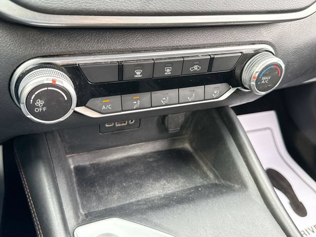 Used 2021 Nissan Altima 2.5 SR FWD image 18