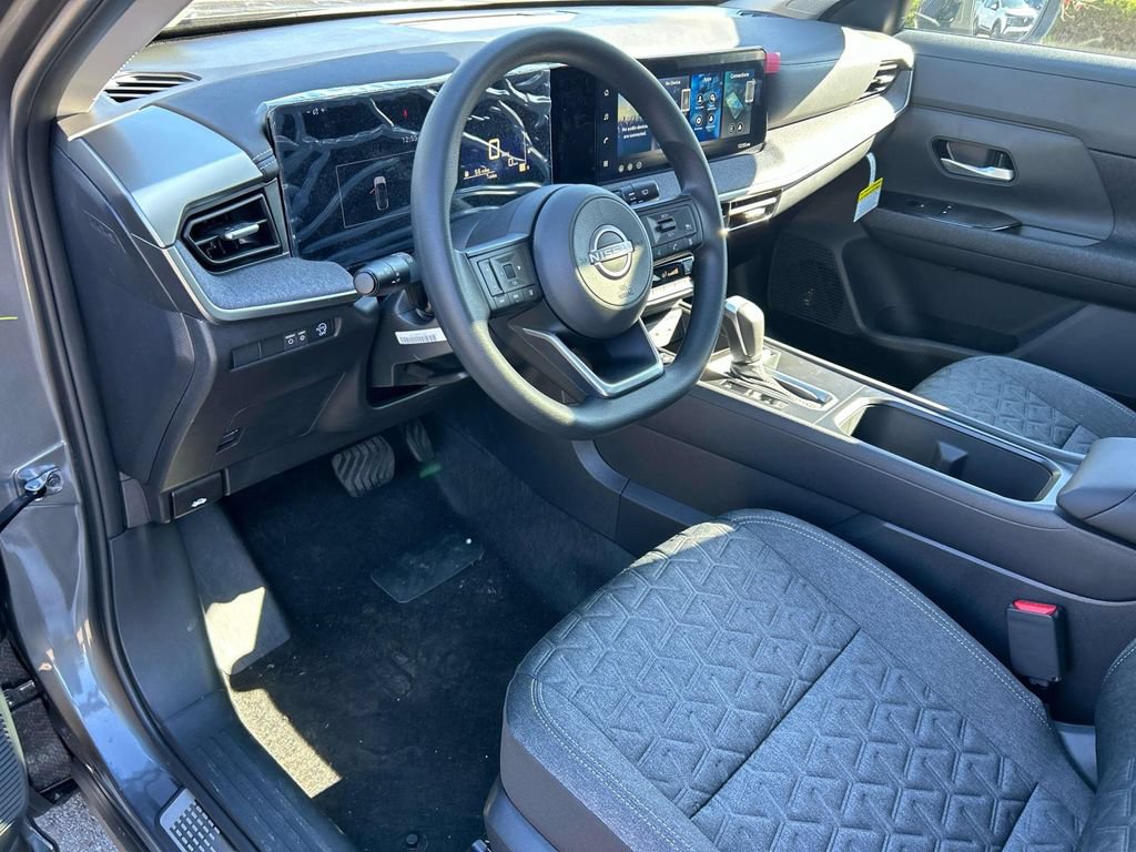 New 2026 Nissan Kicks SV w/ SV Premium Package FWD image 13