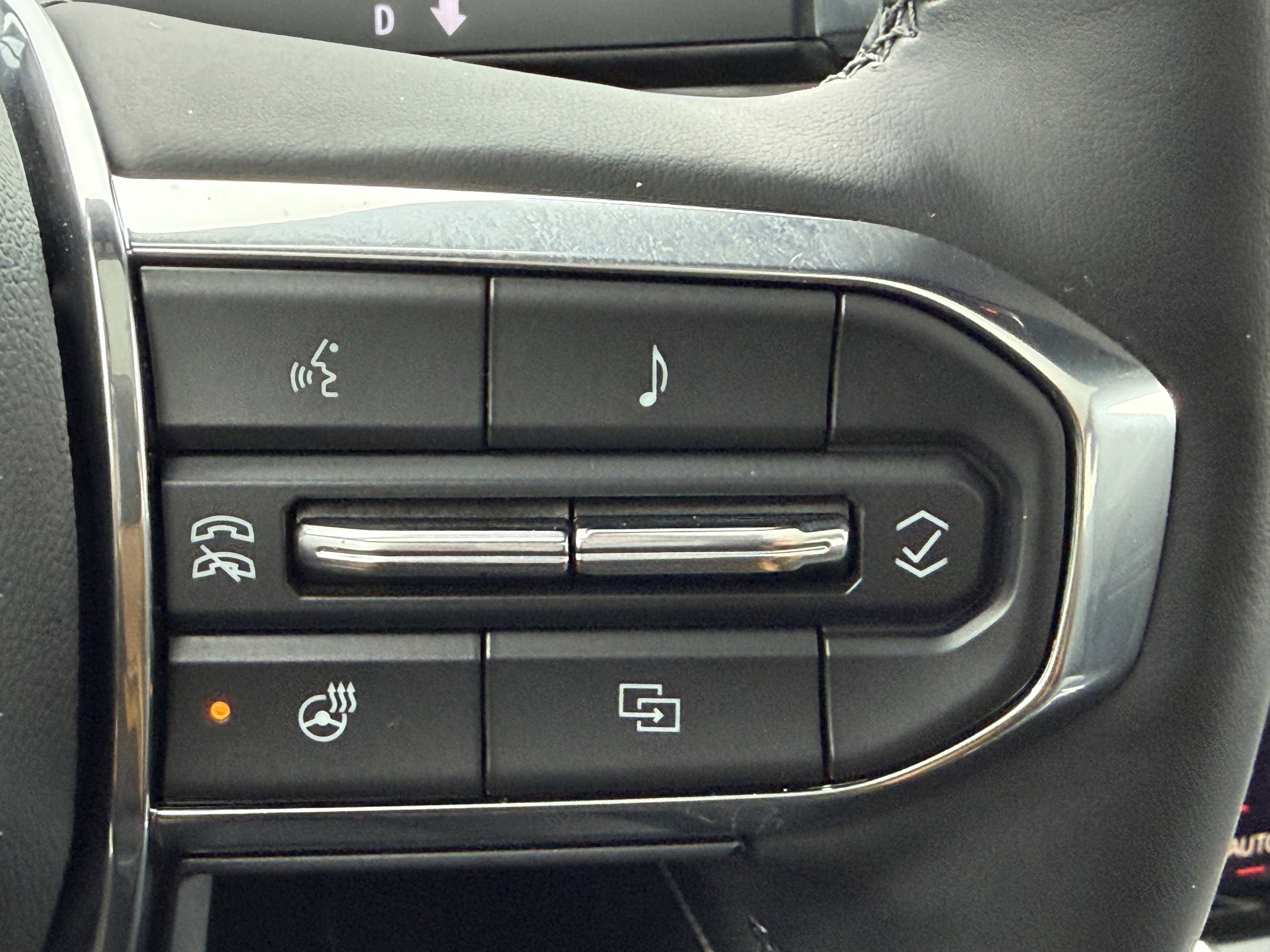 Used 2024 GMC Sierra EV Denali image 24