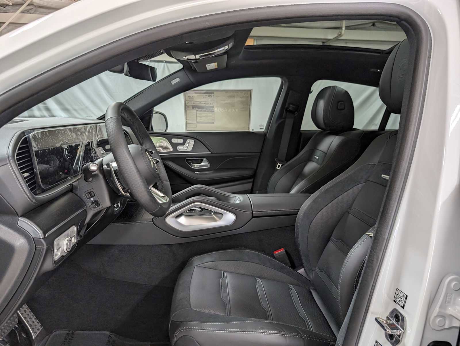 New 2025 Mercedes-Benz GLE 53 AMG 4MATIC Coupe image 24