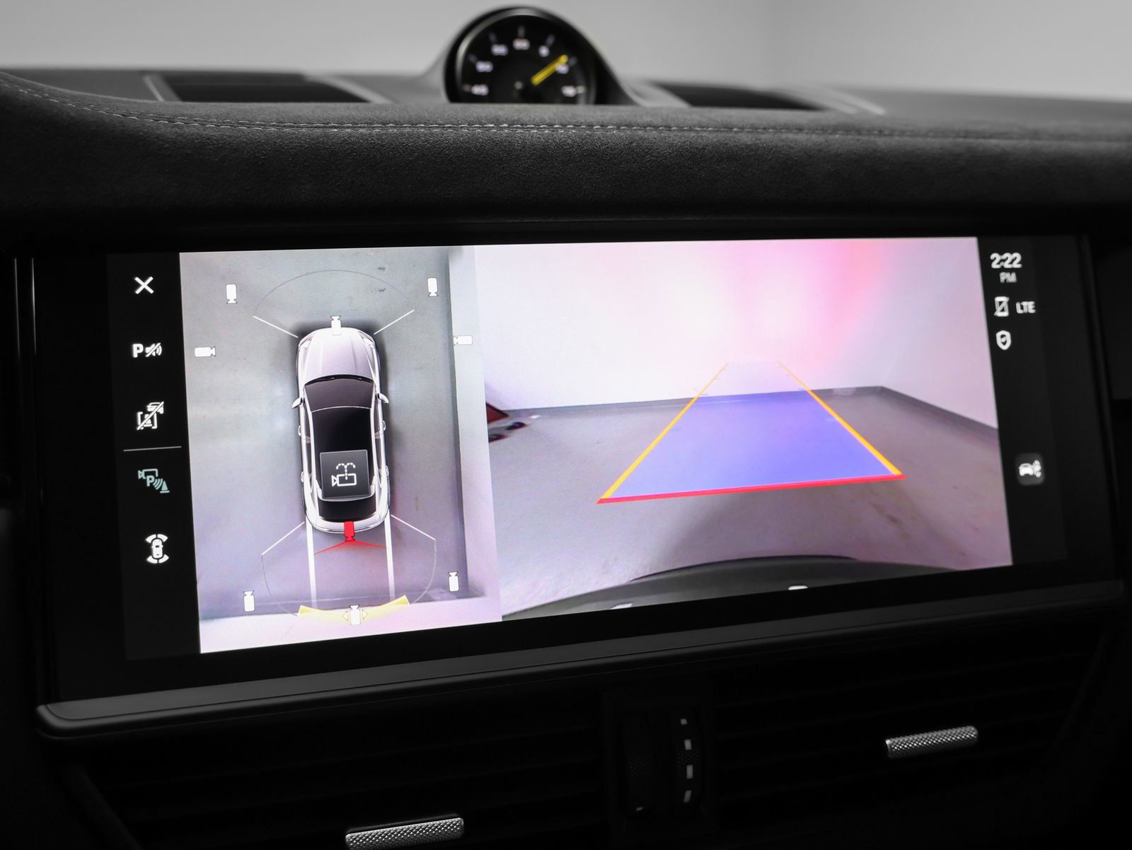 Certified 2022 Porsche Cayenne Turbo GT image 54