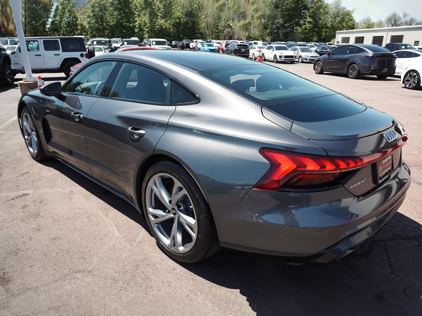 Used 2024 Audi e-tron GT Premium Plus AWD/4WD image 4
