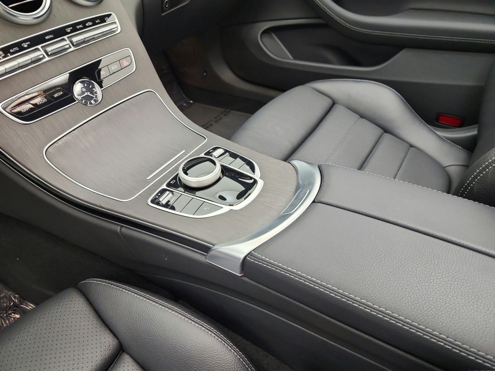 Used 2022 Mercedes-Benz C 300 Coupe image 11