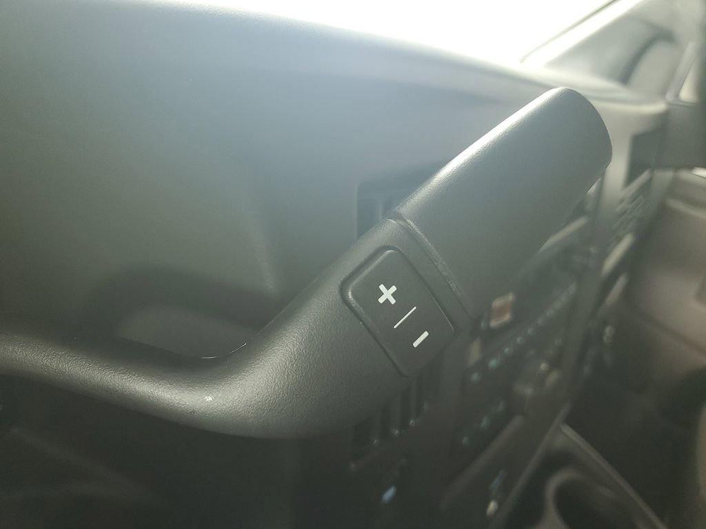 New 2026 Chevrolet Express 3500 Extended w/ Driver Convenience Package image 20