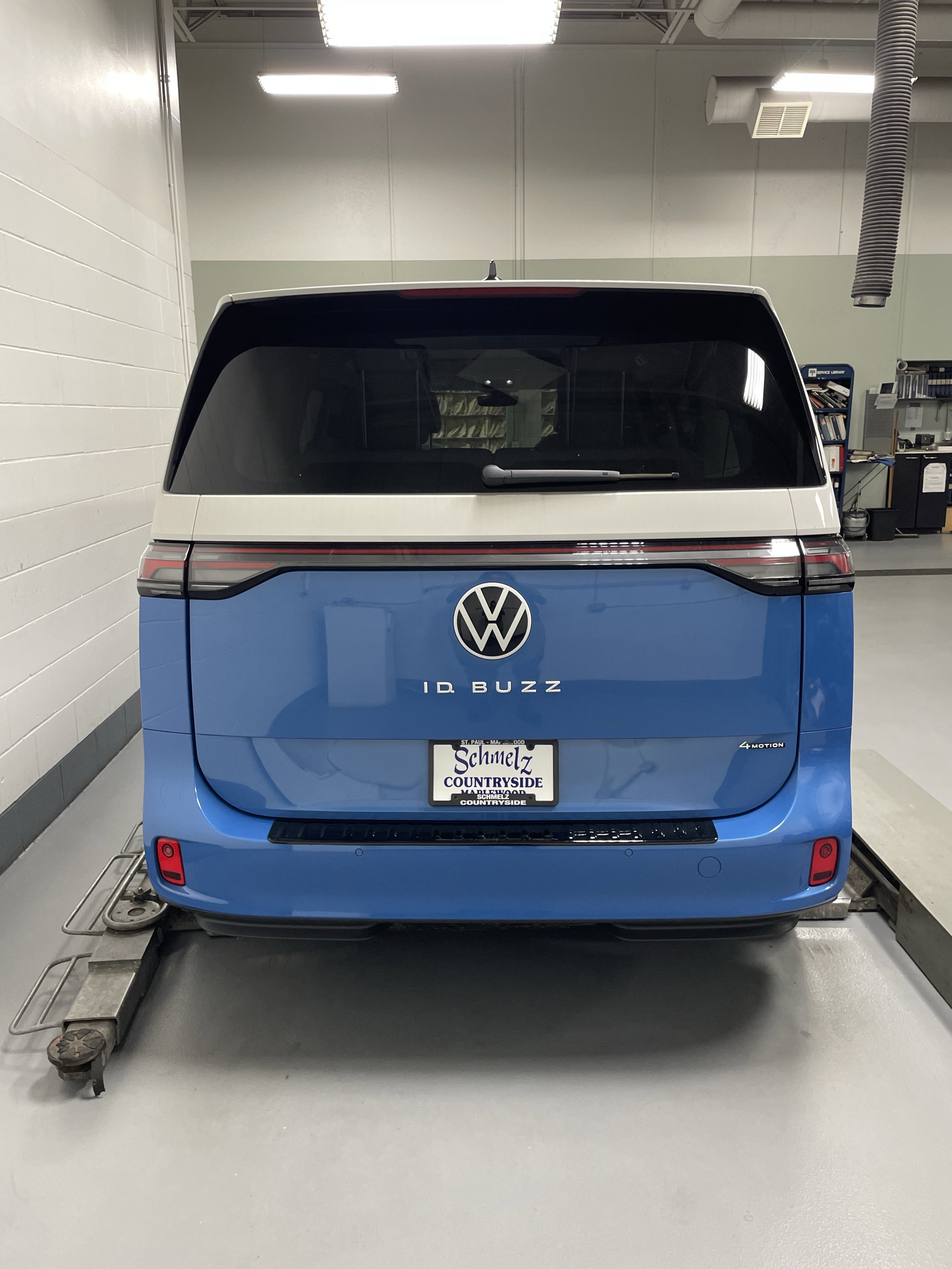 New 2025 Volkswagen ID. Buzz Pro S Plus image 3