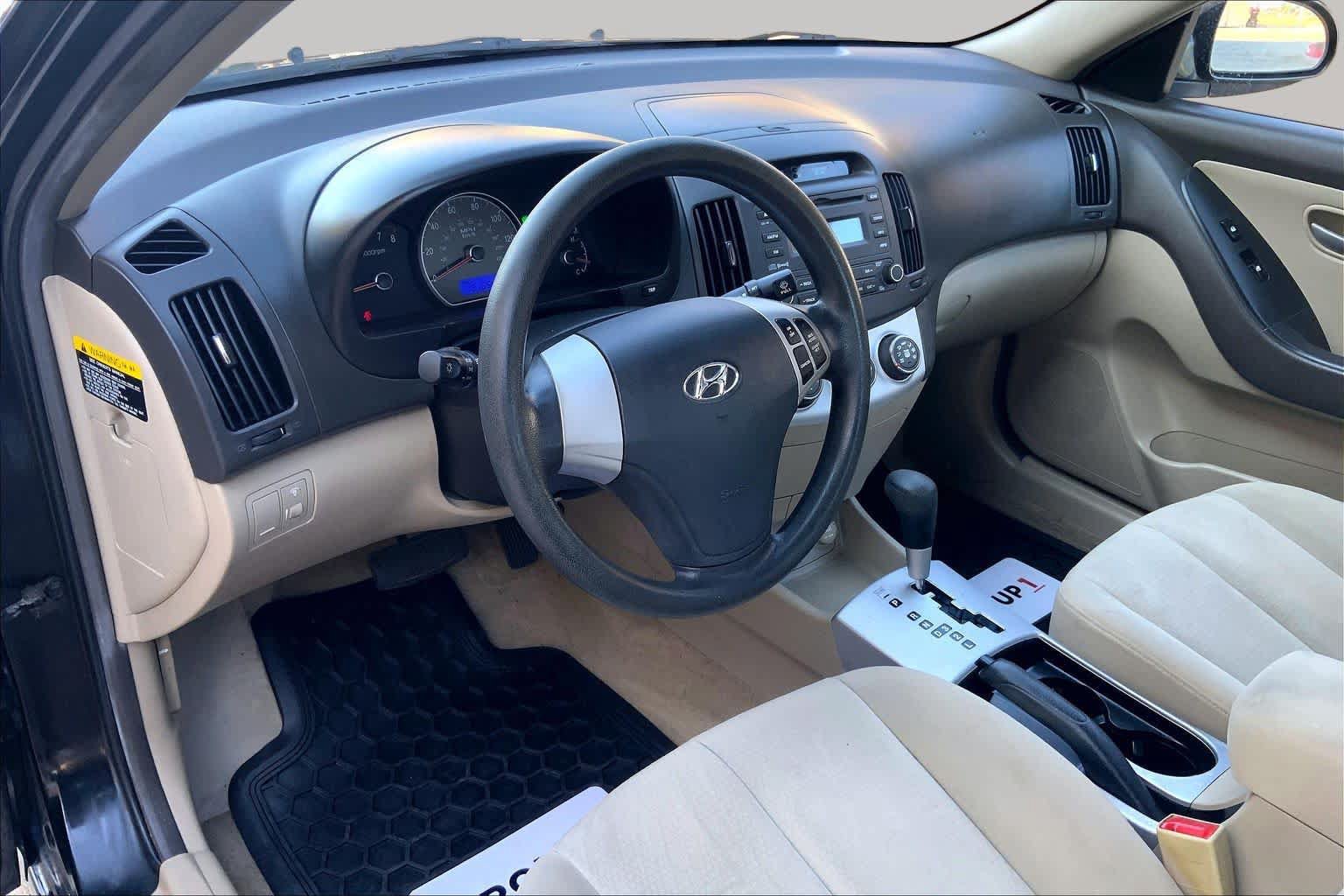 Used 2007 Hyundai Elantra GLS FWD image 17