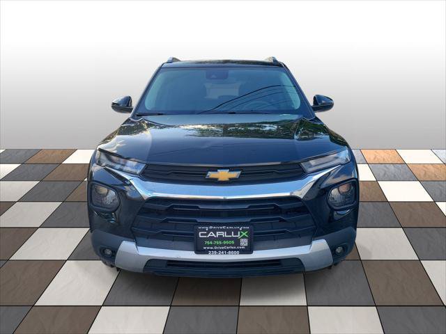 Used 2023 Chevrolet TrailBlazer LT AWD/4WD image 2