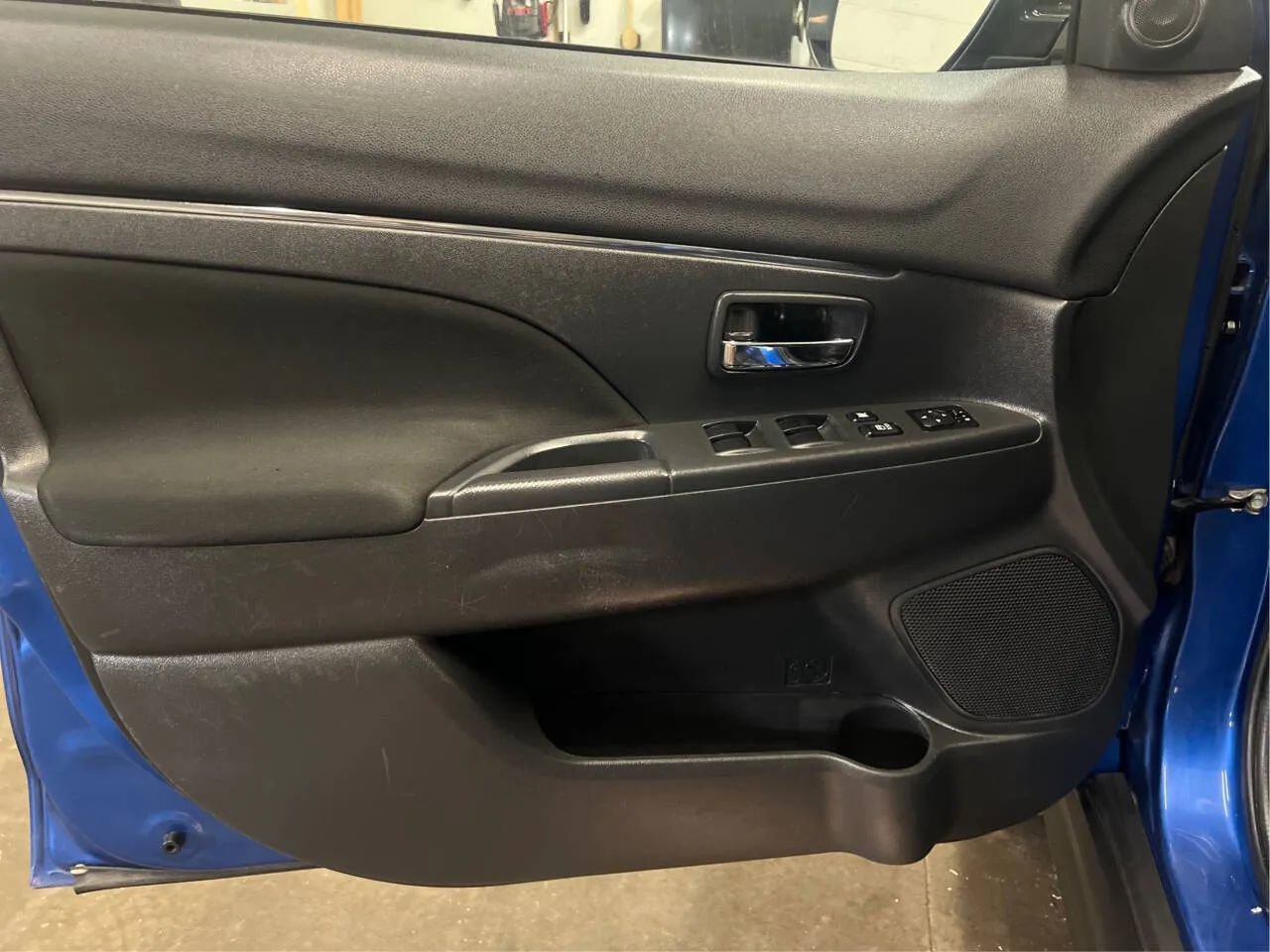 Used 2017 Mitsubishi Outlander Sport LE image 14