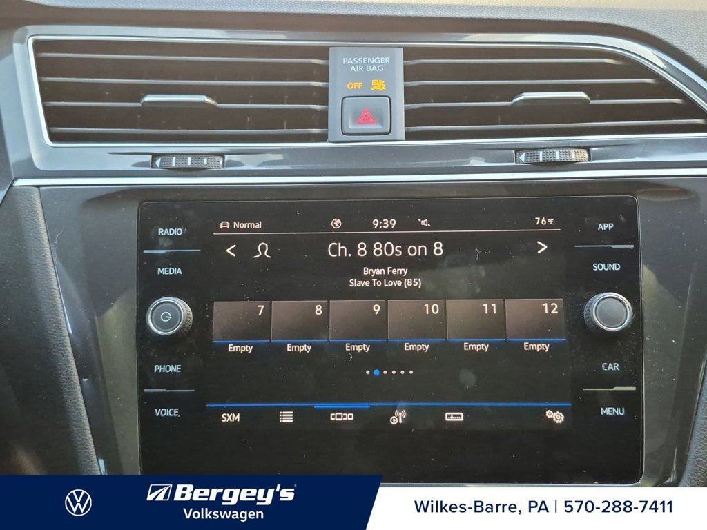 Certified 2024 Volkswagen Tiguan SE R-Line AWD/4WD image 26
