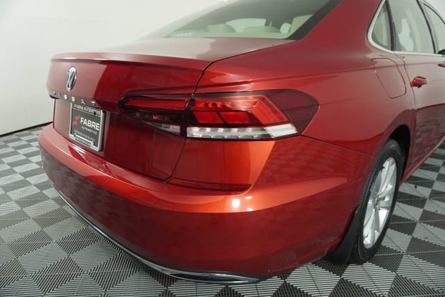 Used 2020 Volkswagen Passat 2.0T SE w/ Sunroof Package image 13