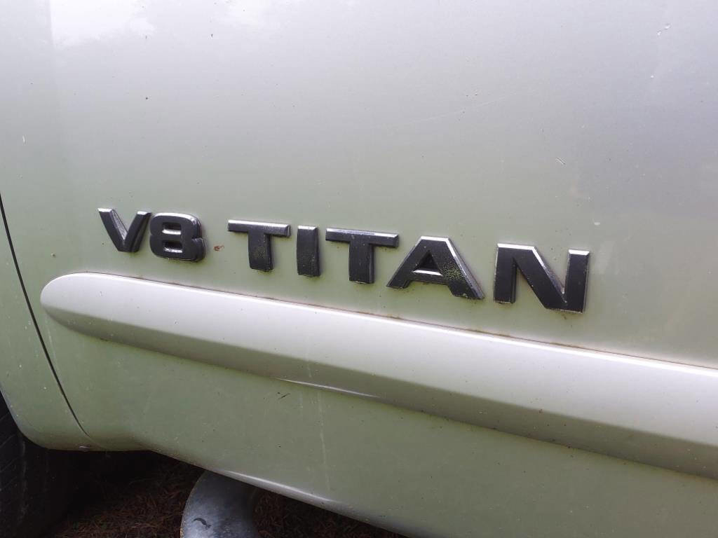 Used 2006 Nissan Titan SE image 18