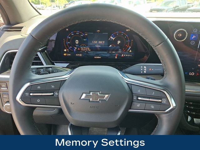 Used 2026 Chevrolet Tahoe Z71 w/ Comfort Package AWD/4WD image 4
