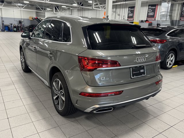 Certified 2024 Audi Q5 2.0T Premium Plus AWD/4WD image 7