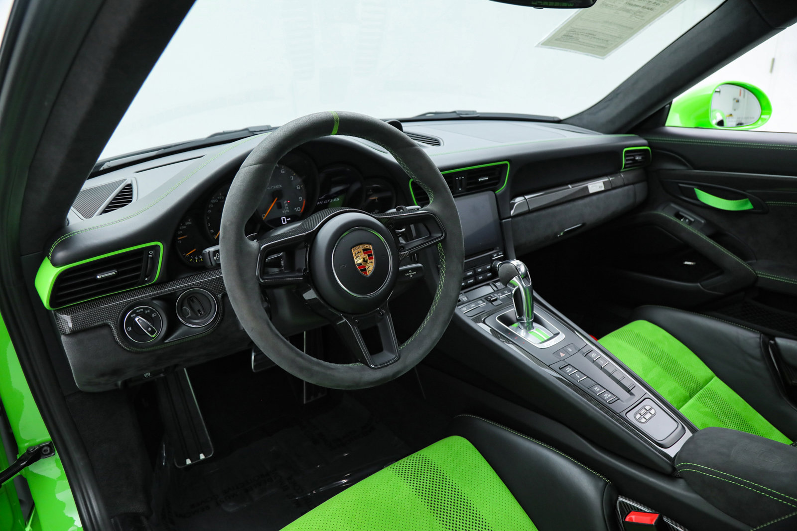 Used 2019 Porsche 911 GT3 RS RWD image 25