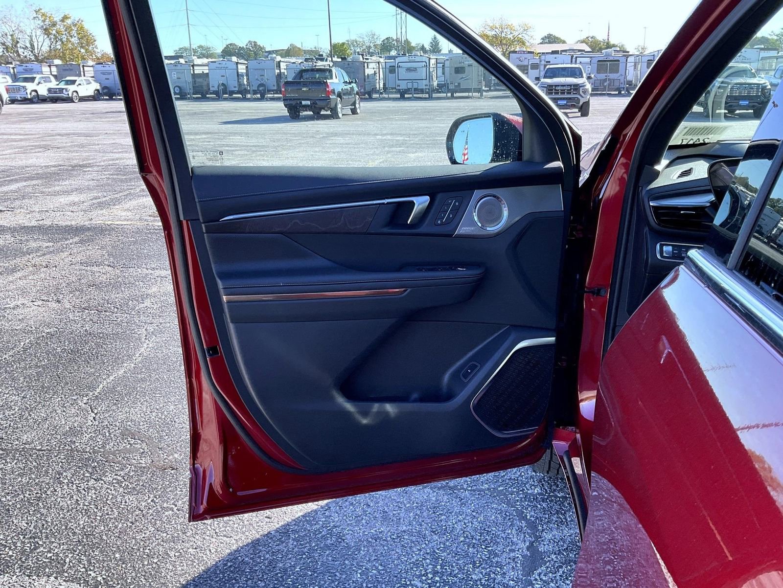 New 2026 Buick Enclave Avenir w/ Super Cruise Package image 9