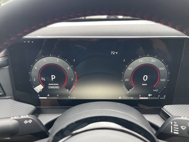 New 2025 Nissan Kicks SR image 28