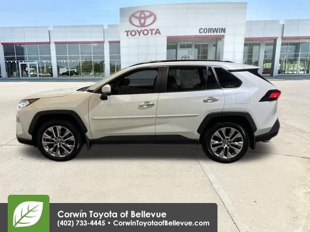 Used 2021 Toyota RAV4 Limited image 3