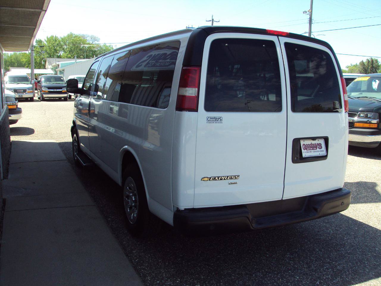 Used 2014 Chevrolet Express 1500 LS AWD/4WD image 5