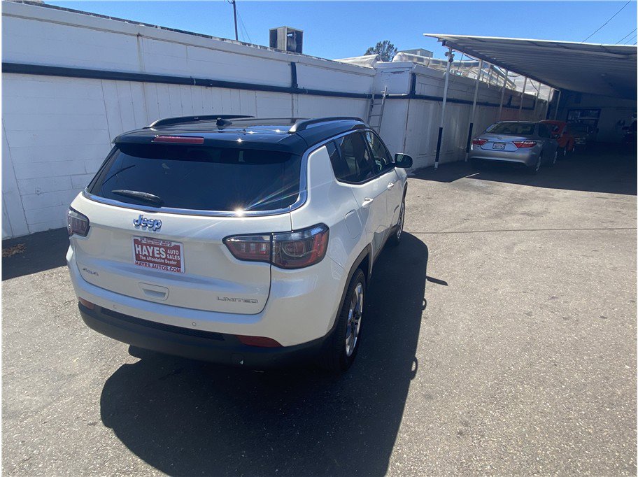 Used 2021 Jeep Compass Limited w/ Sun and Sound Group image 5