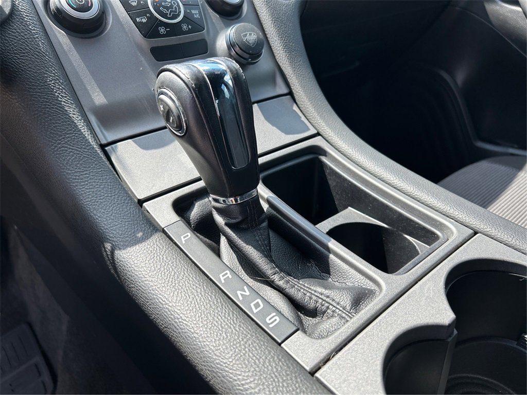 Used 2018 Ford Taurus SEL image 26