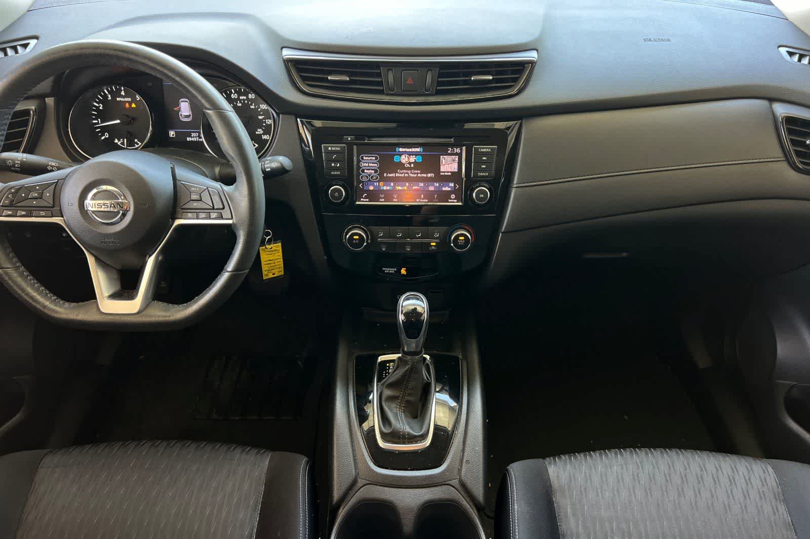 Used 2019 Nissan Rogue S w/ Special Edition Package FWD image 4