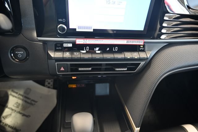 New 2026 Toyota Camry SE FWD image 17