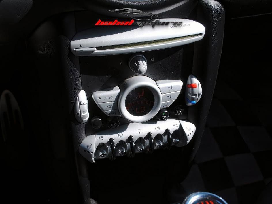 Used 2010 MINI Cooper John Cooper Works image 16