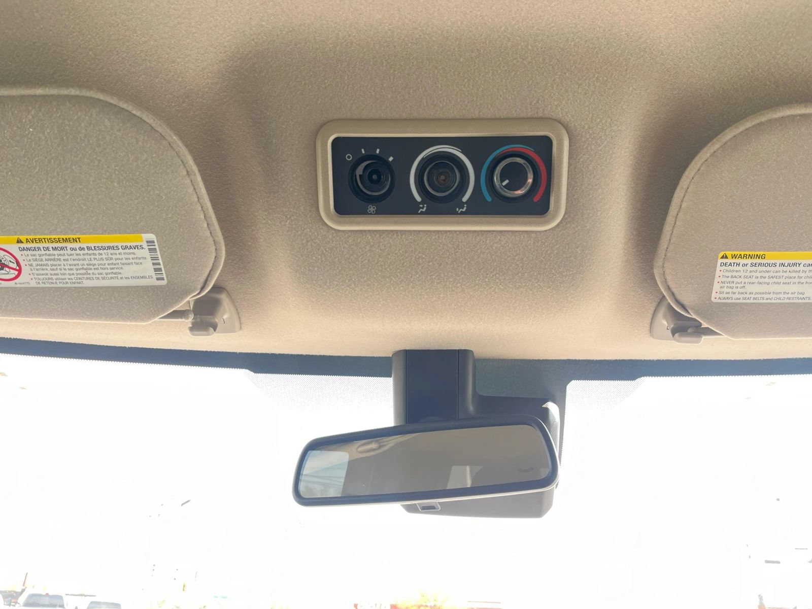 Used 2019 Chevrolet Express 3500 LT w/ LT Preferred Equipment Group RWD image 20