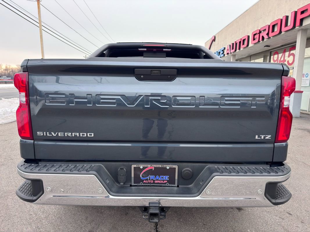 Used 2019 Chevrolet Silverado 1500 LTZ image 46