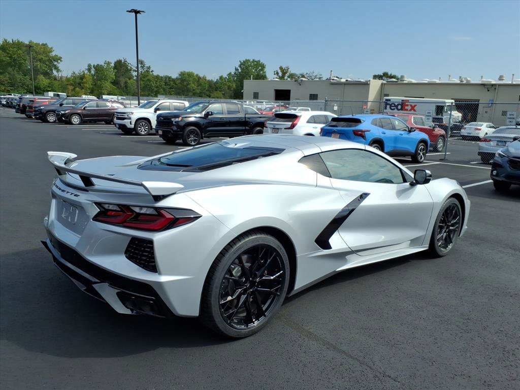 New 2026 Chevrolet Corvette Stingray Preferred Cpe w/ 2LT image 3