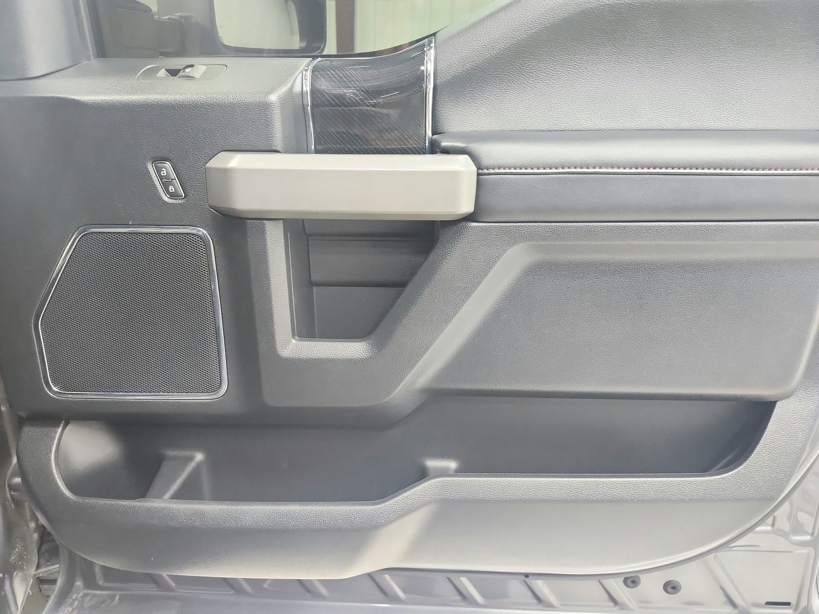 Used 2021 Ford F250 Platinum AWD/4WD image 41