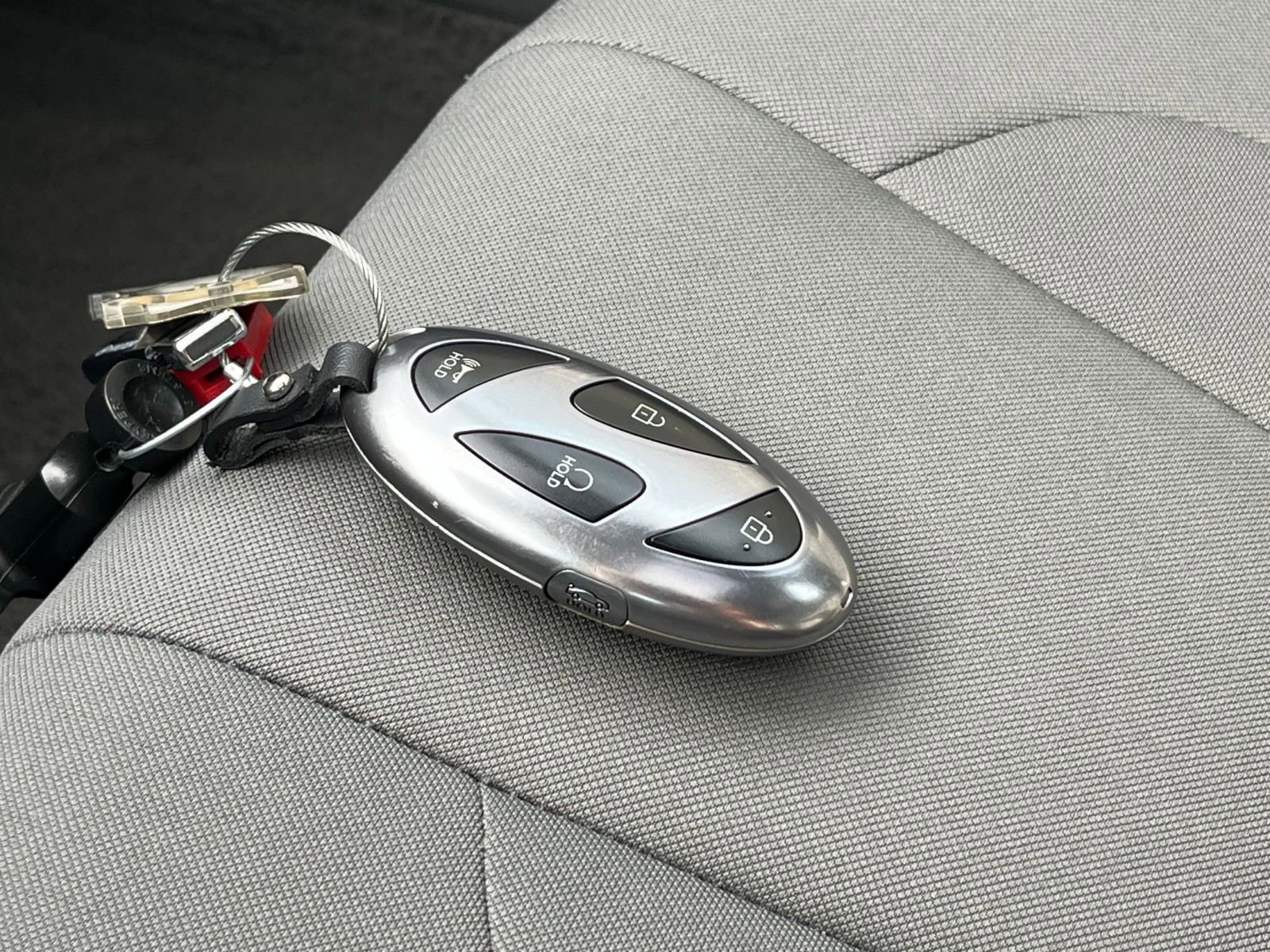 Used 2025 Hyundai Elantra SEL FWD image 21