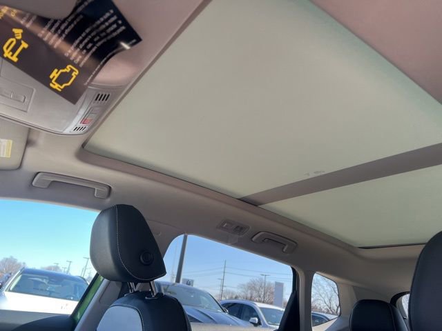 New 2026 Volkswagen Taos SEL image 13