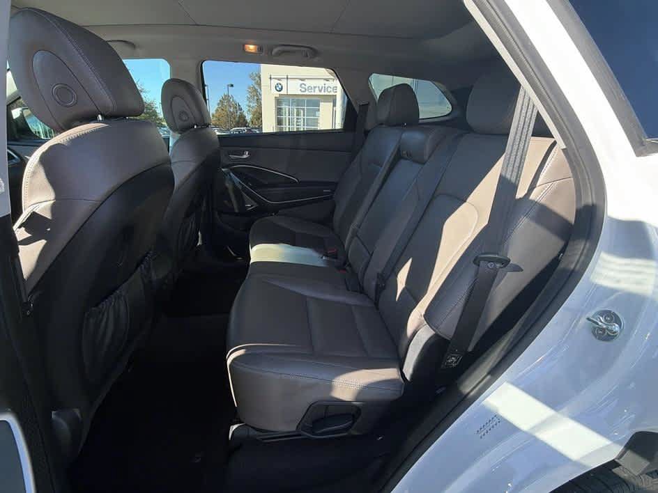 Used 2017 Hyundai Santa Fe AWD w/ SE Ultimate Tech Package 03 image 20