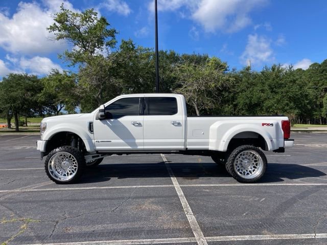 Used 2022 Ford F450 Limited w/ FX4 Off-Road Package image 6