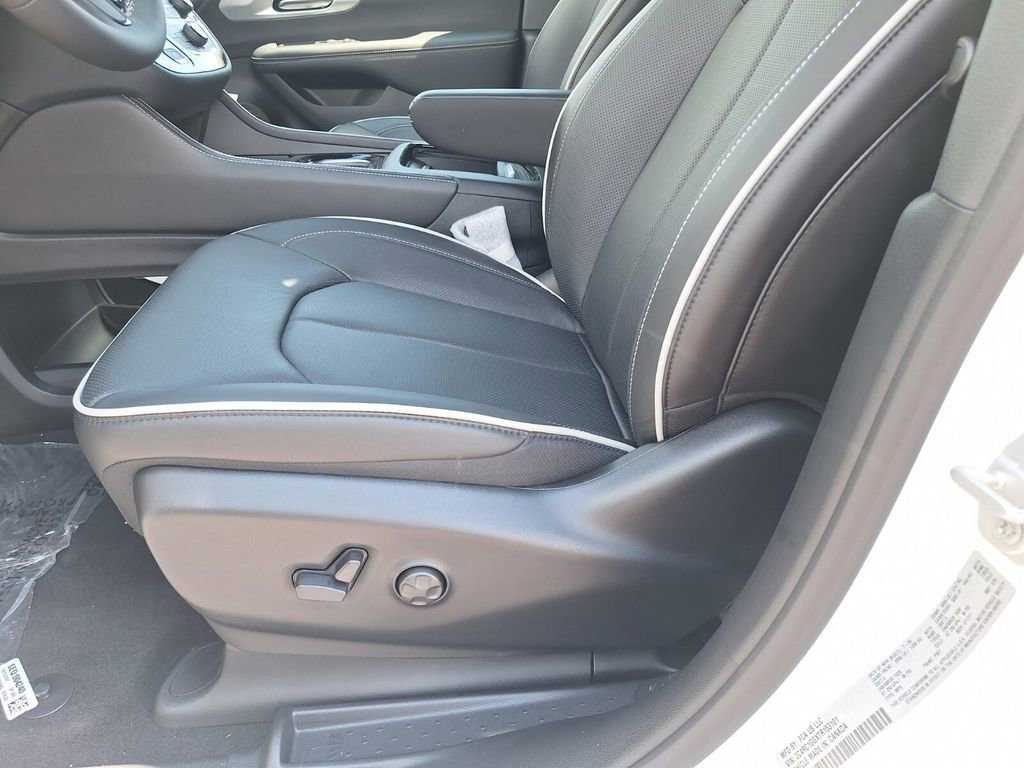 New 2026 Chrysler Pacifica Limited w/ S Appearance Package image 13