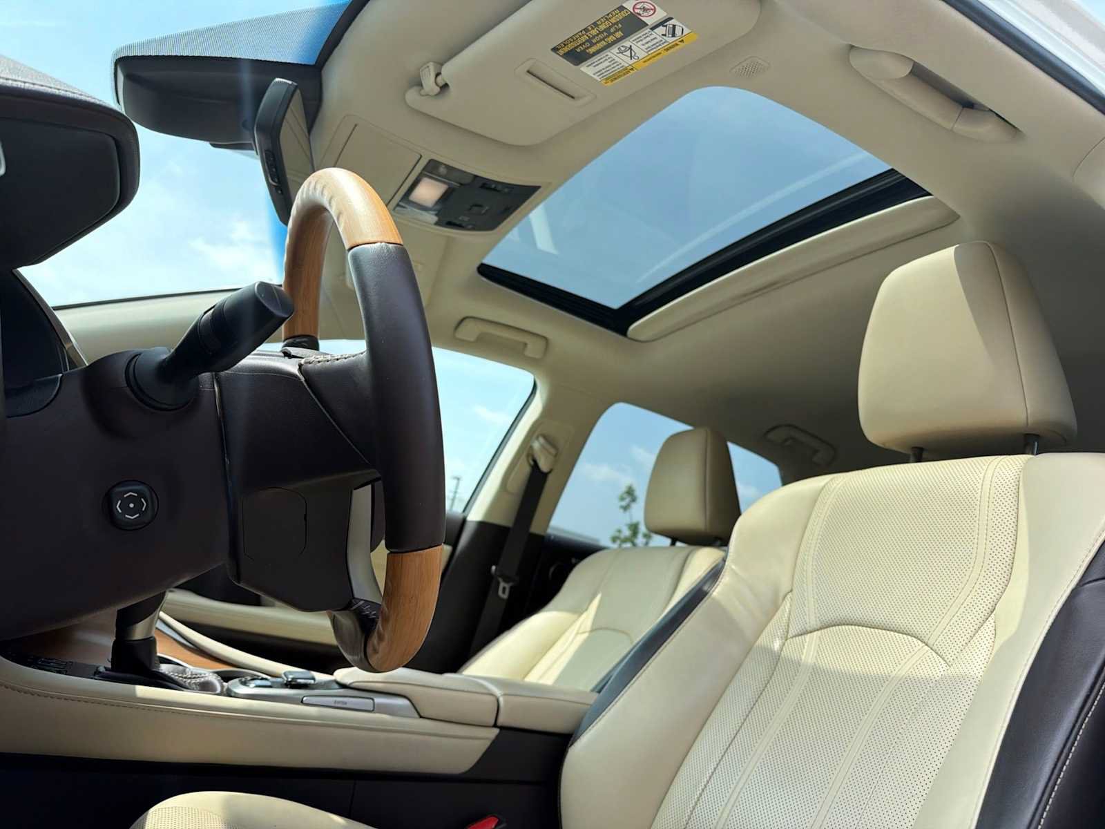 Used 2018 Lexus RX 350 AWD w/ Premium Package image 28