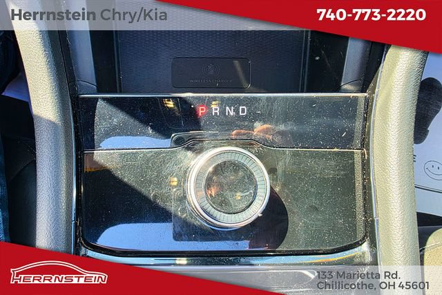 Used 2023 Jeep Grand Cherokee Altitude AWD/4WD image 18