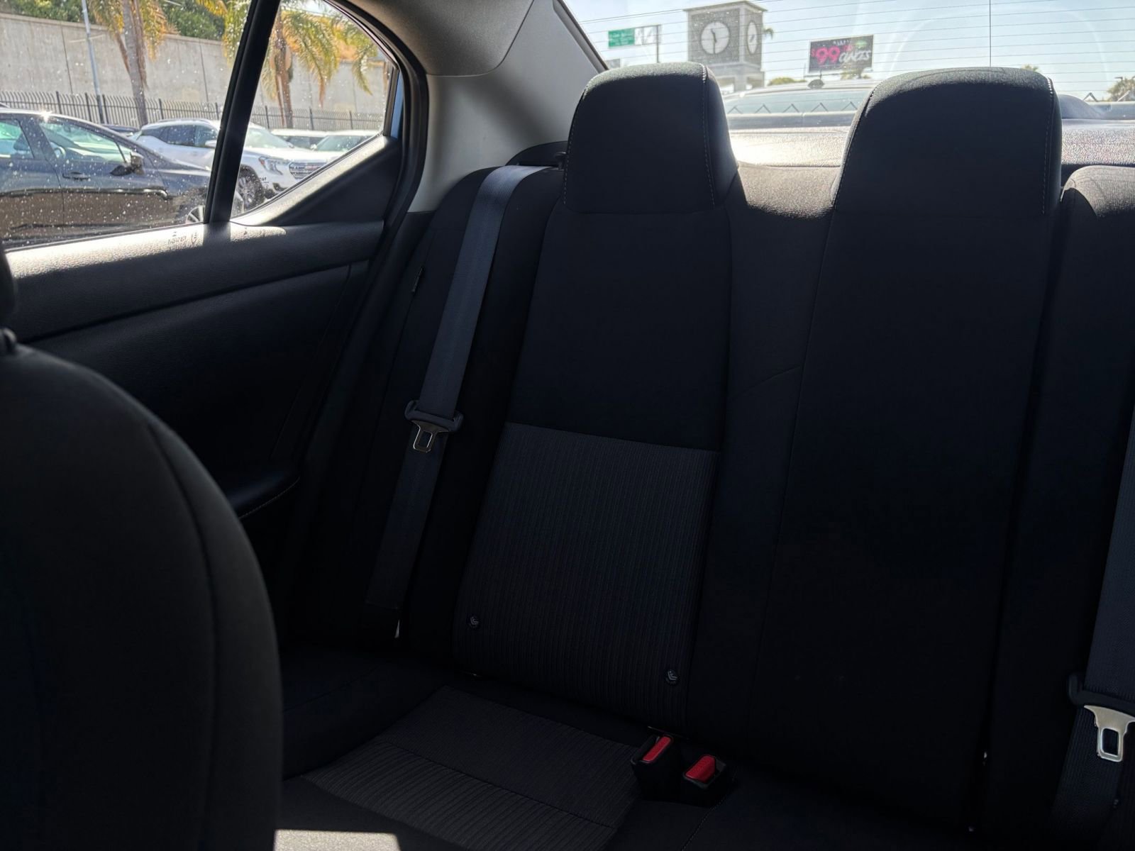 Used 2025 Nissan Sentra SV FWD image 37