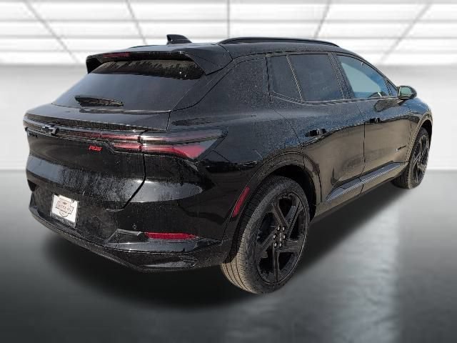 New 2026 Chevrolet Equinox EV RS FWD image 32