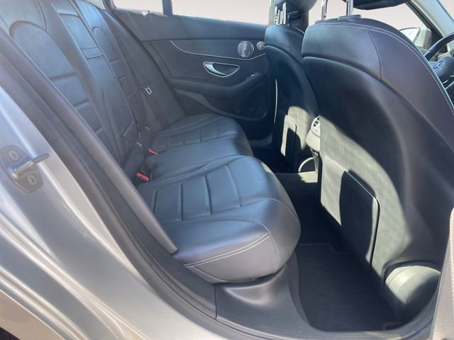 Used 2021 Mercedes-Benz C 300 Sedan image 28