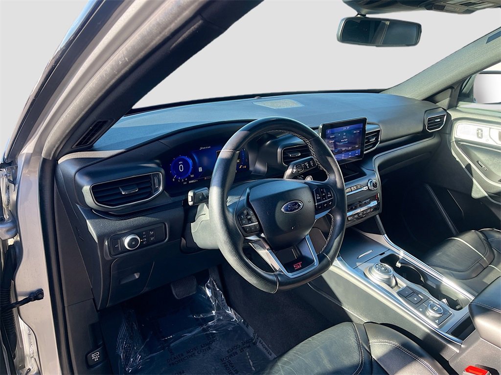 Used 2020 Ford Explorer ST image 9