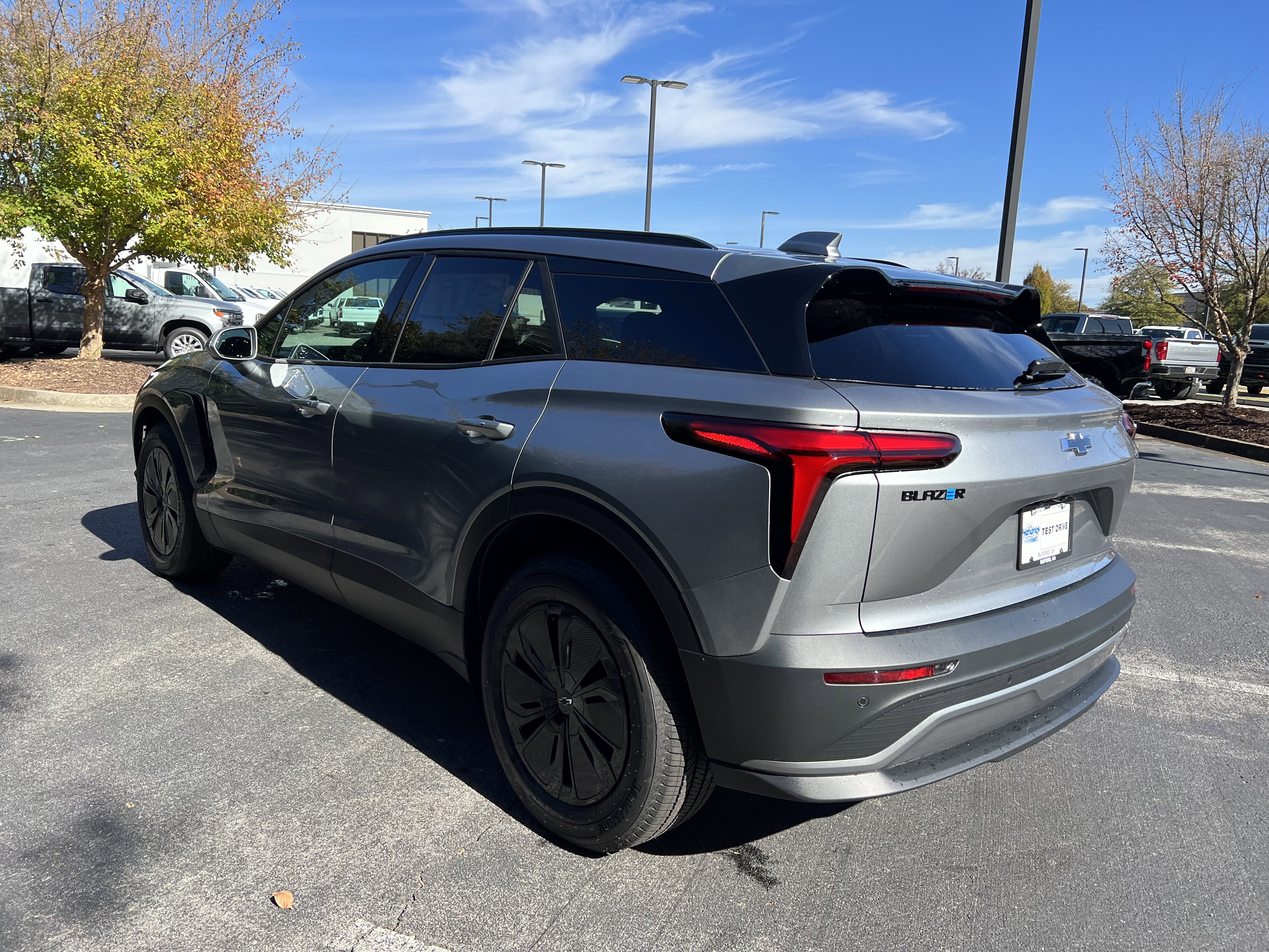 New 2026 Chevrolet Blazer EV LT w/ Midnight/Sport Edition image 8