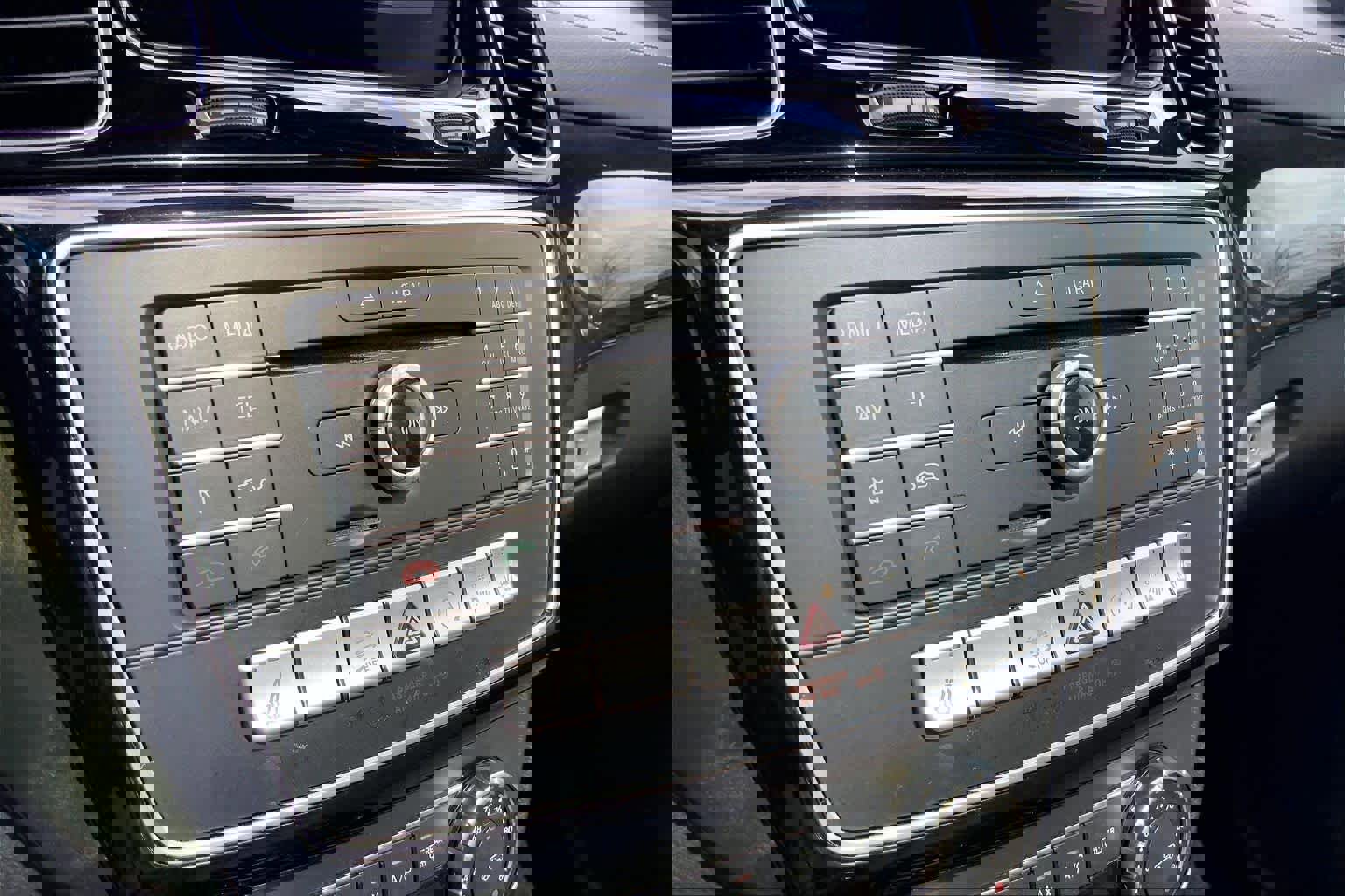 Used 2017 Mercedes-Benz GLS 450 4MATIC image 34