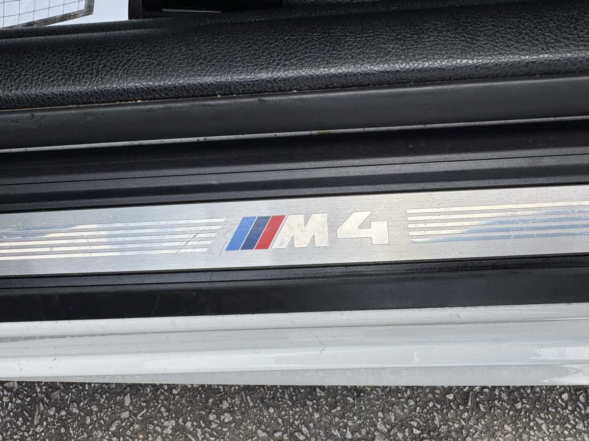 Used 2015 BMW M4 Coupe RWD image 32