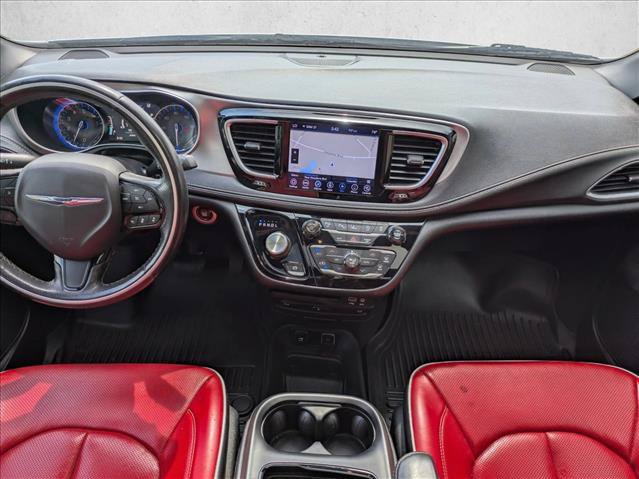 Used 2020 Chrysler Pacifica Limited w/ Quick Order Package 27H Red S FWD image 19
