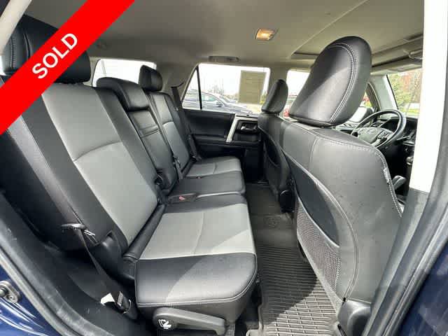 Used 2021 Toyota 4Runner SR5 Premium w/ Moonroof Package AWD/4WD image 26