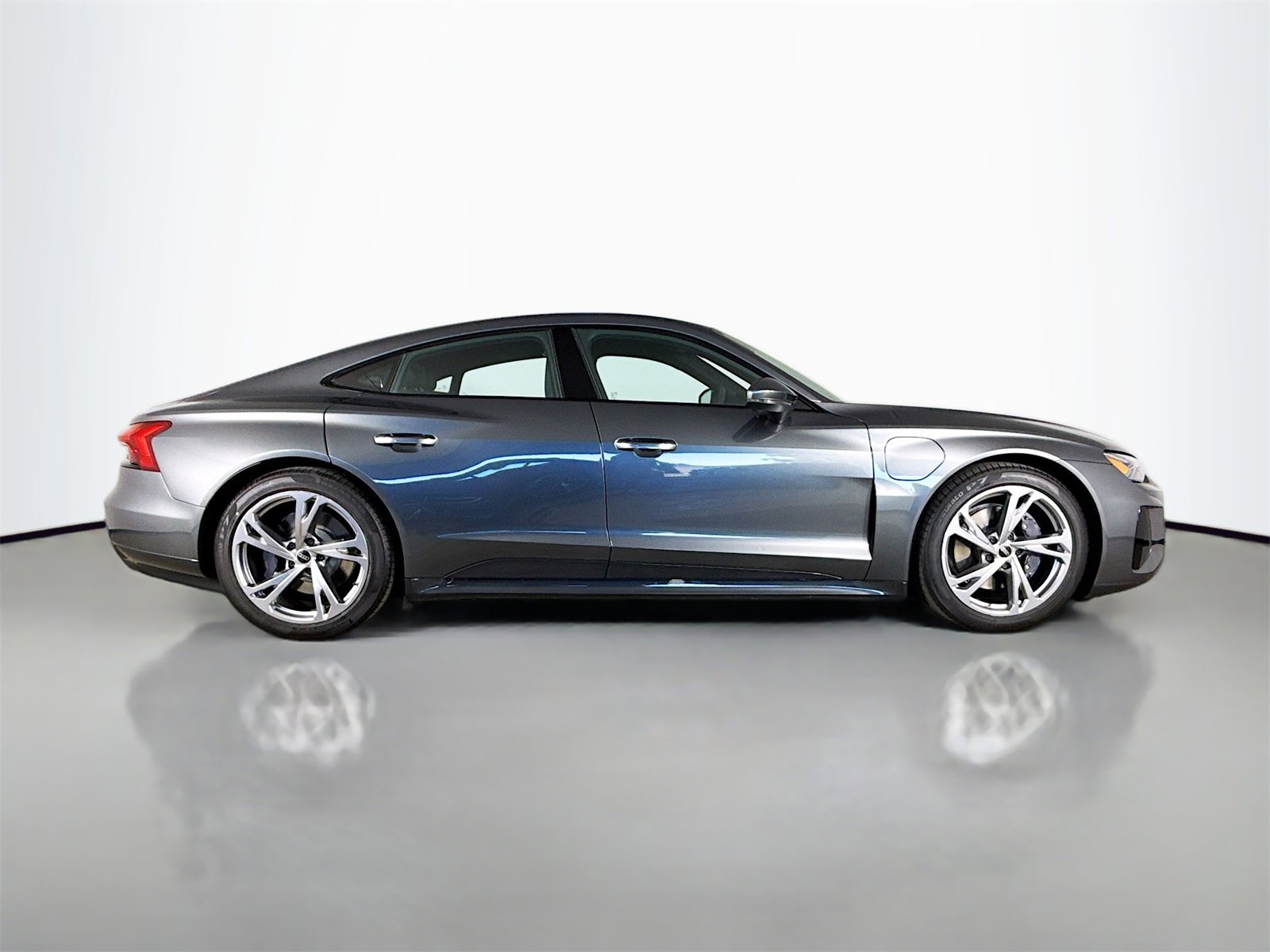 Certified 2024 Audi e-tron GT Premium Plus w/ Executive Package image 8