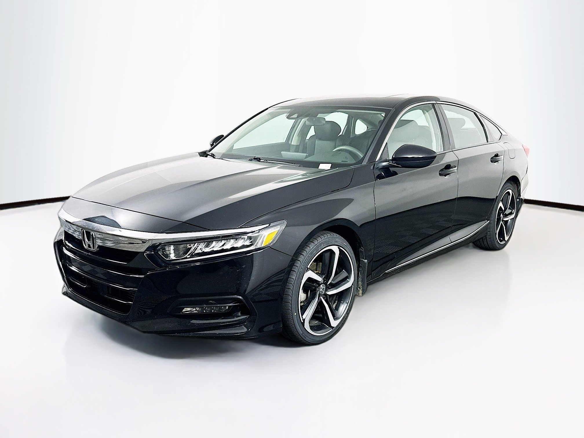 Used 2020 Honda Accord EX image 3