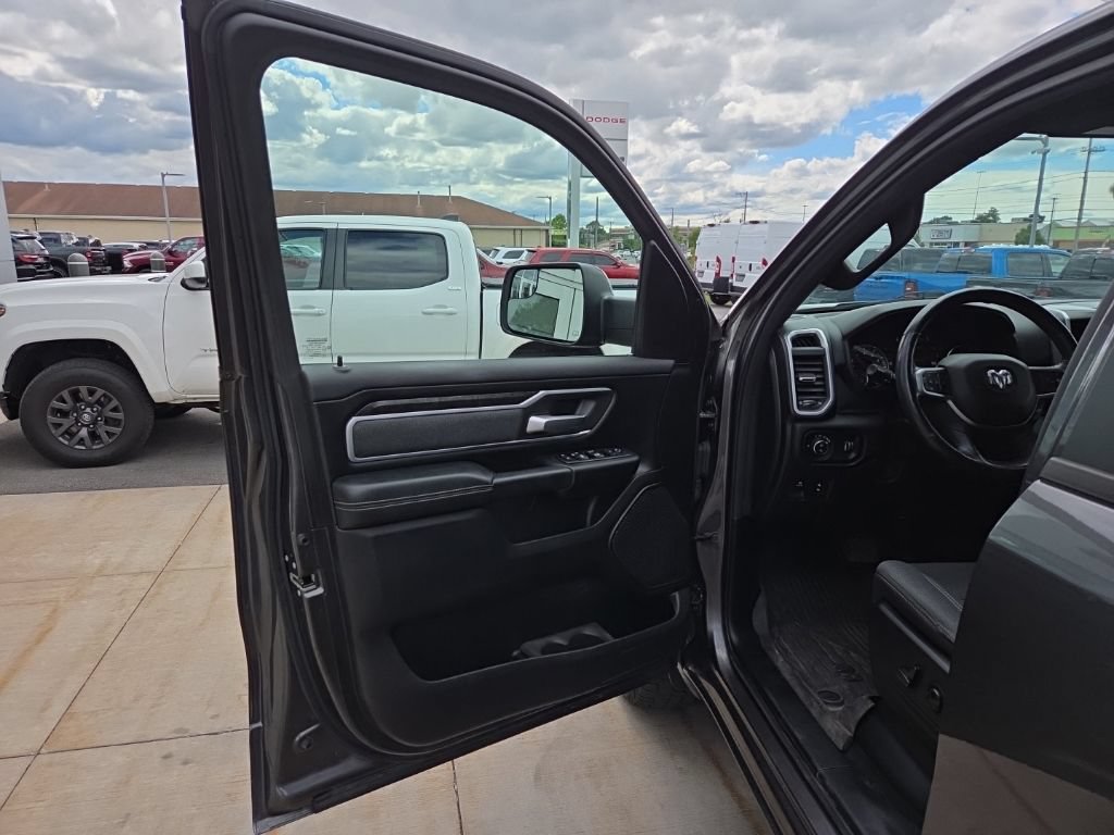 Used 2020 RAM 1500 Big Horn AWD/4WD image 14